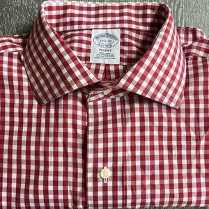 Brooks Brothers Men’s Red/White Checked Shirt Size 15.5